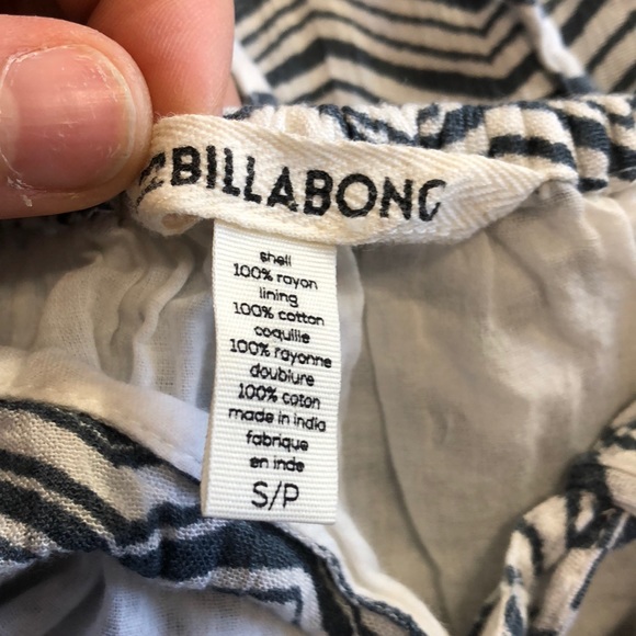🔥5/25 sale🔥Billabong stripe open back sundress - Picture 6 of 6